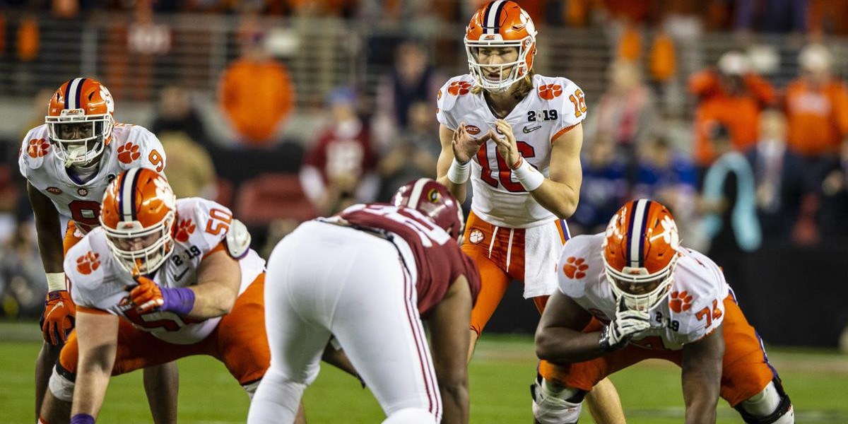 If you're eager to get your hands on EA SPORTS College Football 26